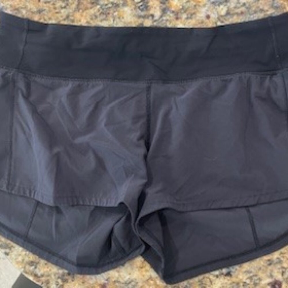 lululemon low rise speed short 2.5 inseam Black Women's Shorts